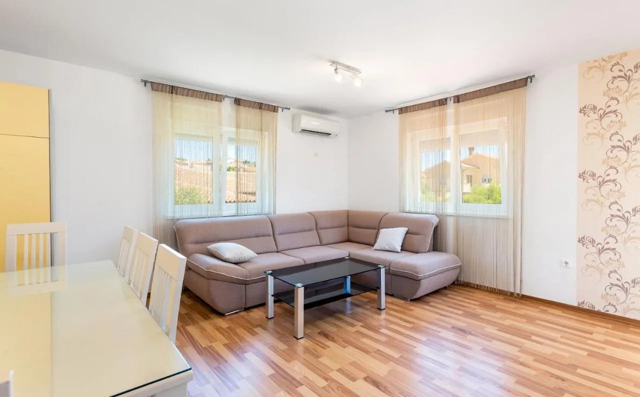 Dragan K1 Hotel Medulin Croatia
