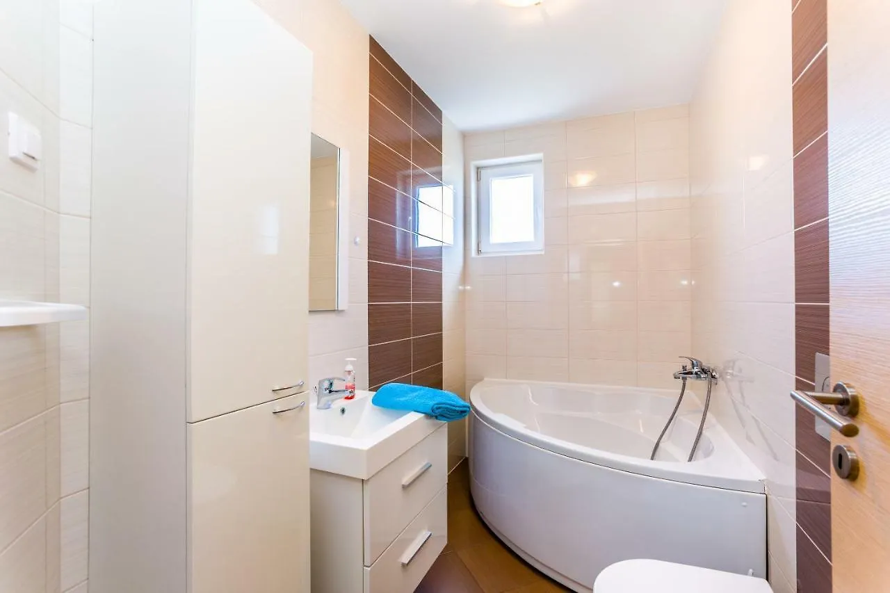 Dragan K1 Hotel Medulin Gasthuis